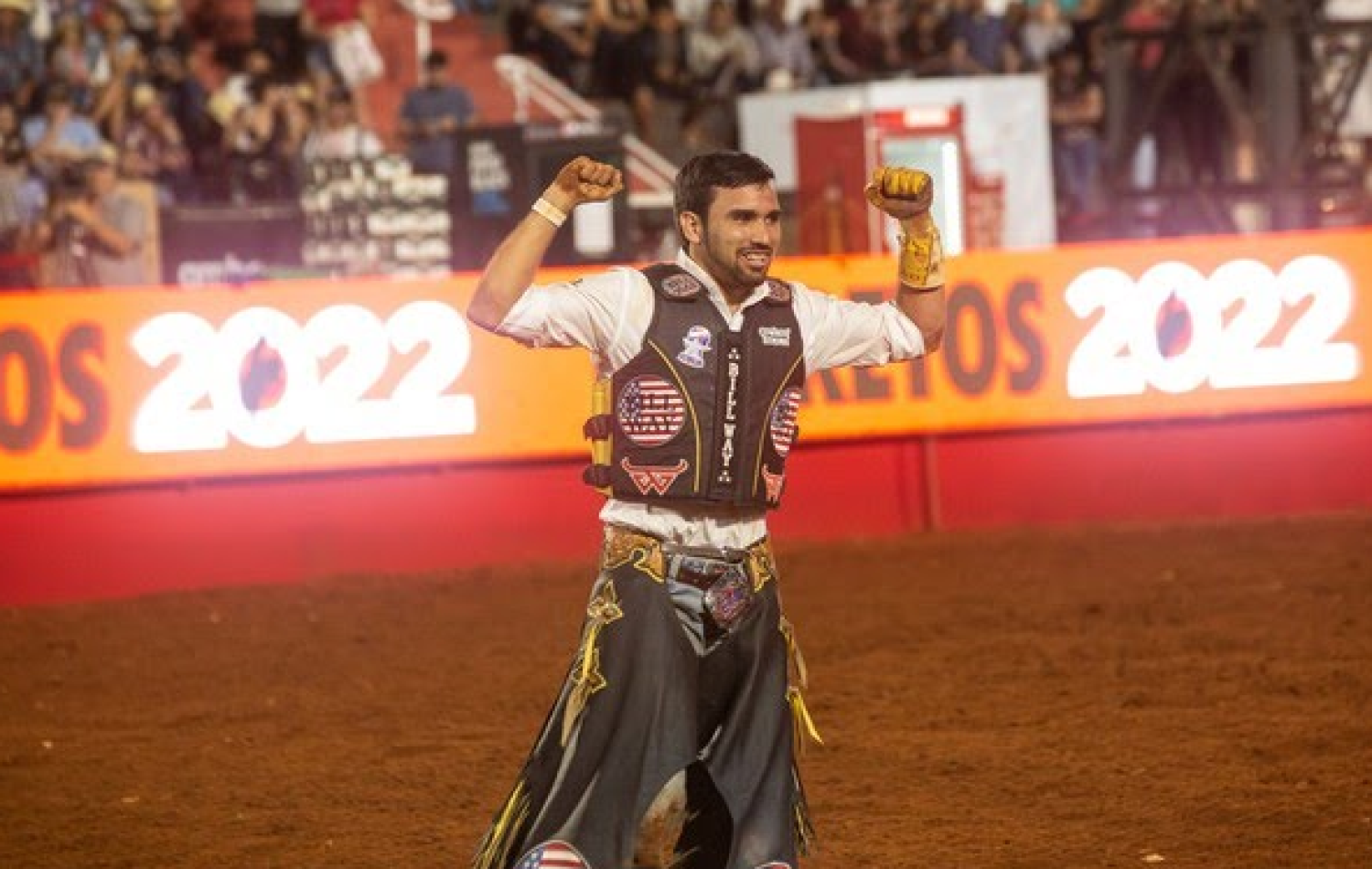 Peão de Cassilândia conquista campeonato de rodeio nos Estados Unidos . —  Vale do Ivinhema - Notícias em tempo real